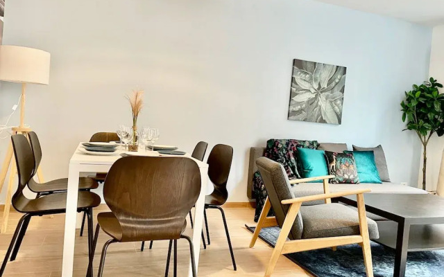 One Lux Stay near Fashion District