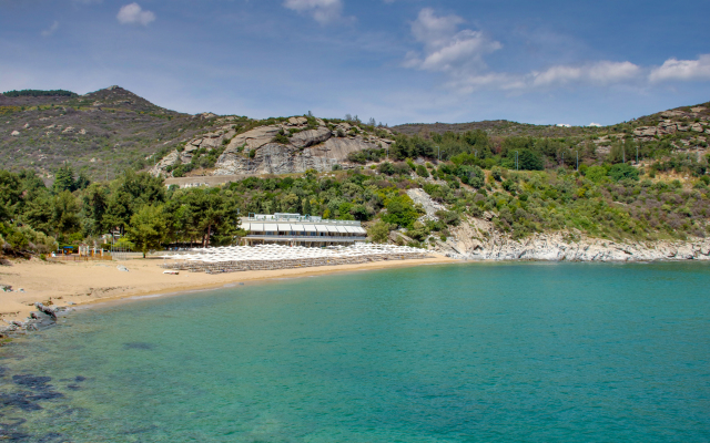 Bomo Tosca Beach Hotel