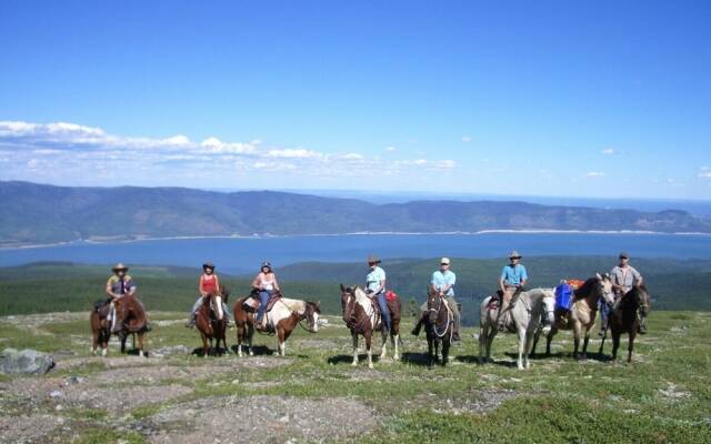 Williston Lake Resort