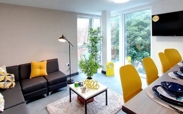 Comfy rooms for STUDENTS Only-NEWCASTLE