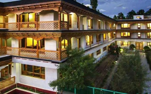Hotel Caravan Centre