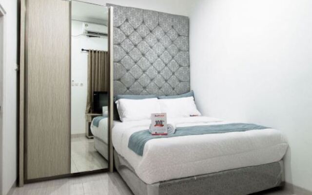 Reddoorz @ Mampang 7