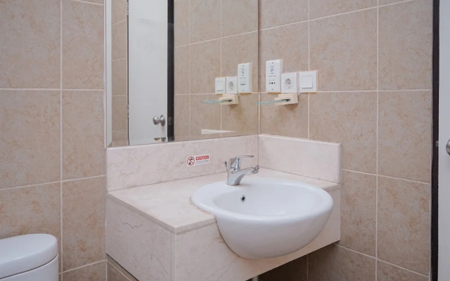 Spacious and Elegant 3BR at Great Western Apartment