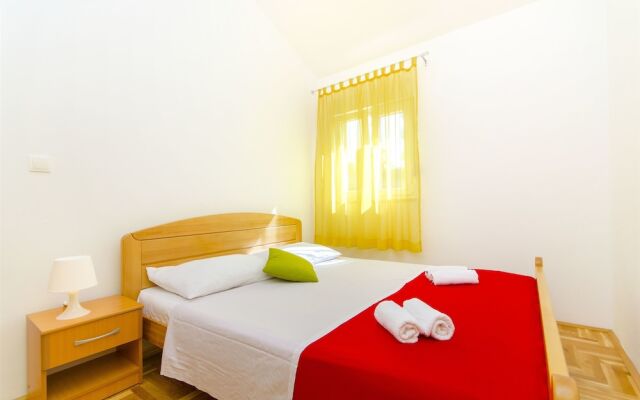 Apartments Pava
