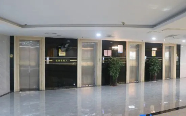 Xiaxing Apartment (Zhongshan Road Pedestrian Street)