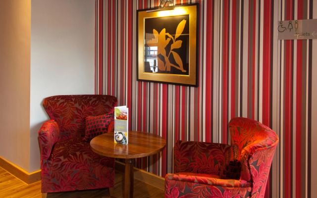 Premier Inn Manchester City Centre Piccadilly