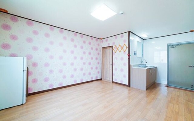 Daecheon Sain Pension