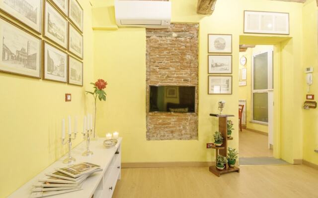 Palazzo della Stufa - Apartments for rent in Lucca