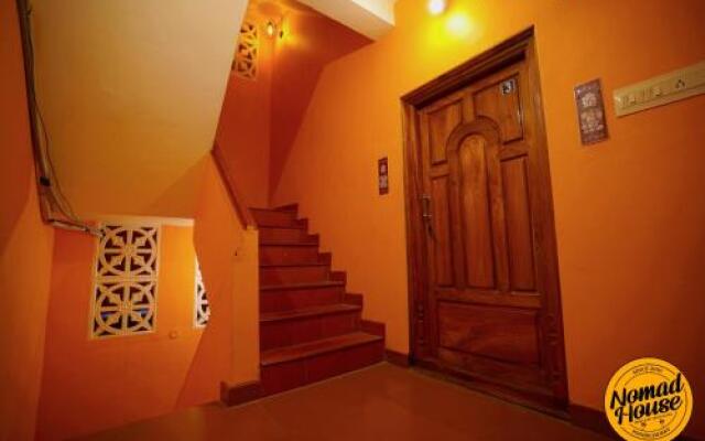 Nomad House