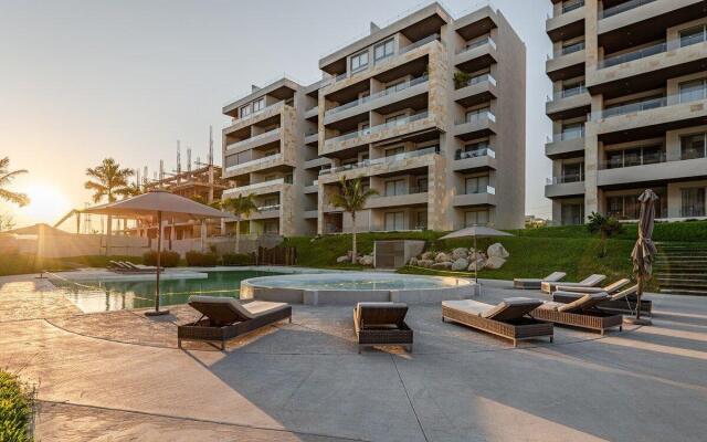 Elegante Condo, con alberca, zona Tezal