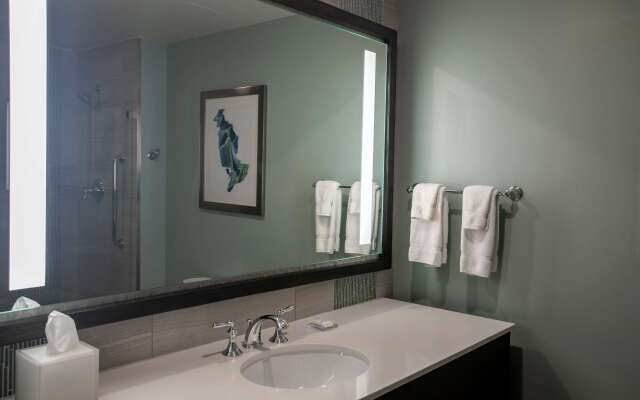Wyndham Grand Jupiter at Harbourside Place