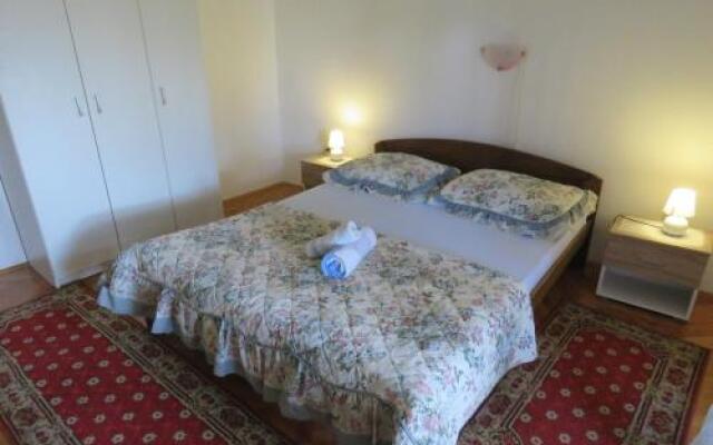 Apartments Palma Novalja