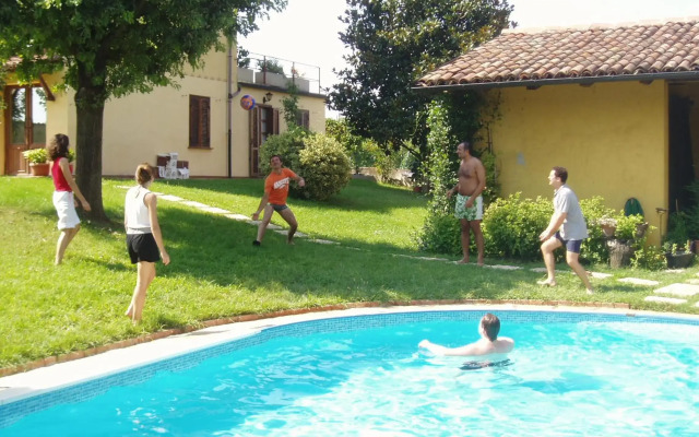 Cascina With Swimming Pool
