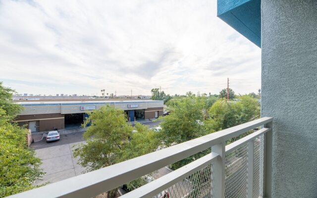 Tempe Luxury Apartments by WanderJaunt