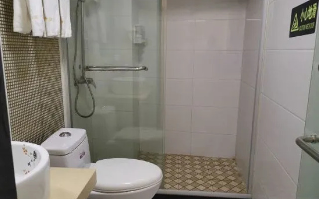 Barbiron Hotel (Shanghai Youyi Road store)
