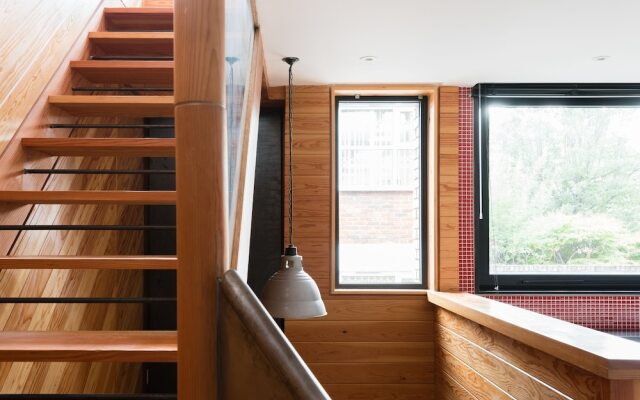 The Camden Chalet - Bright & Modern 3bdr Home With Balcony