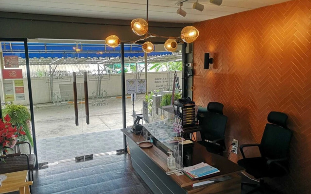 Capital O 75406 Hotel M Rojana