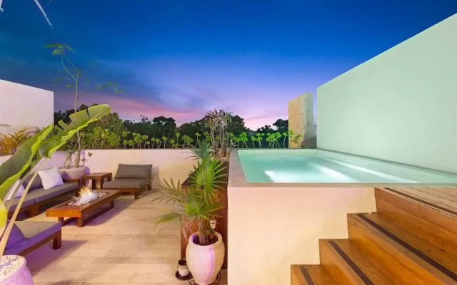 Luxury Awaits! 5 Beds 5 Baths 2 Private Pools!