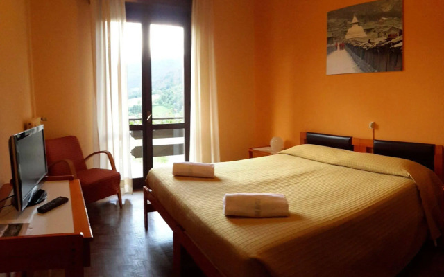 Linda Hotel