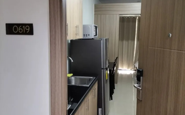 Shore2 Residences Tower2