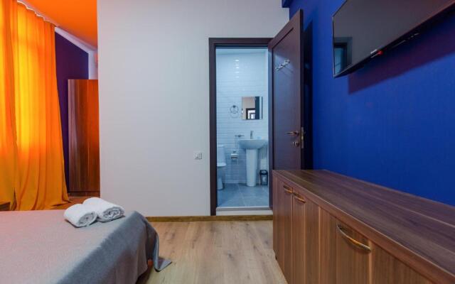 Komuna Hostel & Hotel