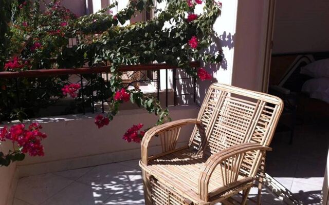New Memnon Hotel