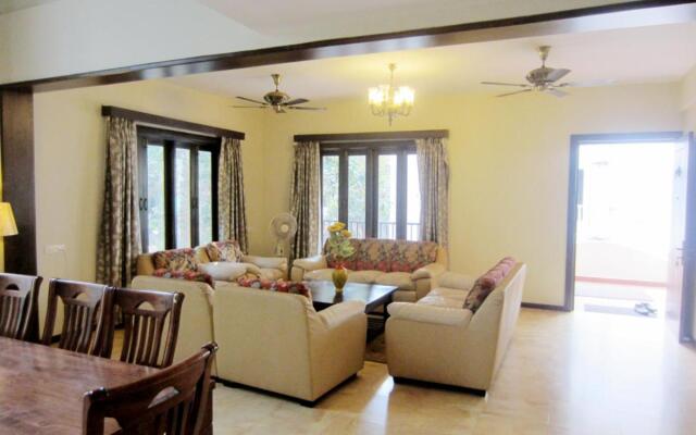 Villa Riverside