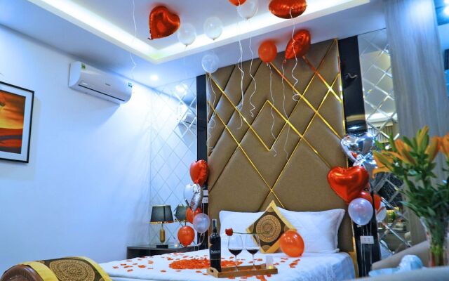 Grad Queen Hotel 2  Ha Dong