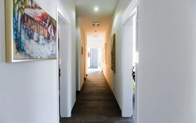 Hotel 37