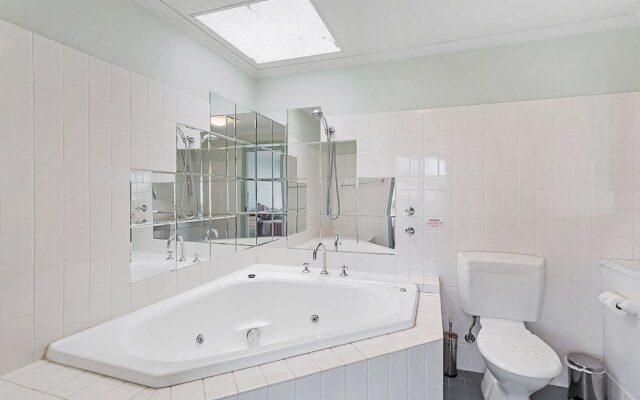 Cirrus, 6/44 Marine Drive