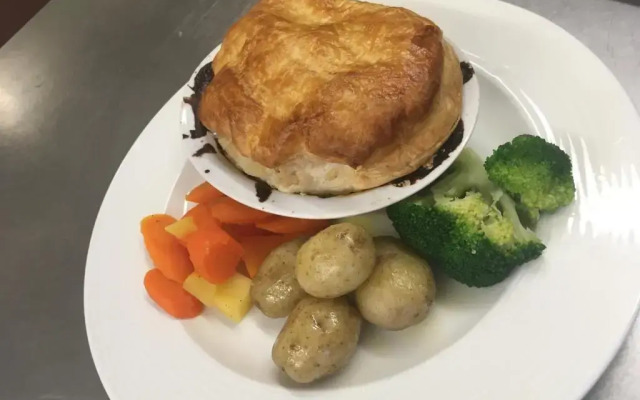 The Red Lion at Longwick Hotel Princes Risborough