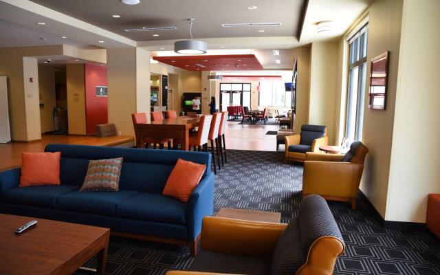 TownePlace Suites Lawrence Downtown