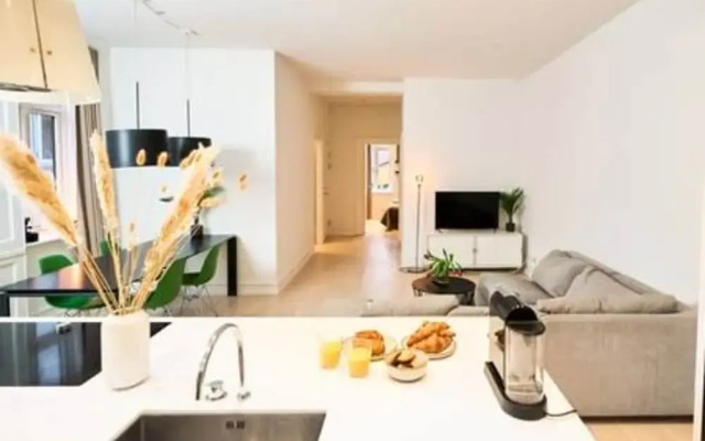 Luxe Apartment Escape