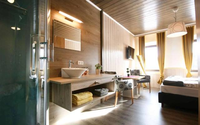 Almliesl Gruppenhaus PUCH-625