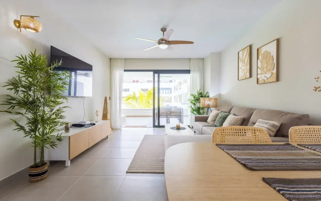 2BR Gardenia Retreat - Picuzzi & Pool