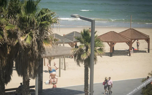 88 Beach Hotel And Spa By TLV Hotels