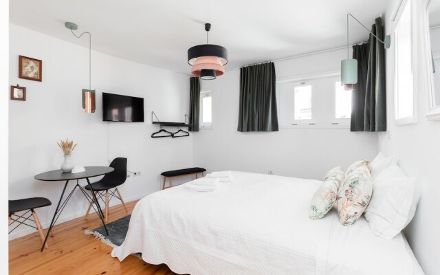 Porto Belomonte Studios