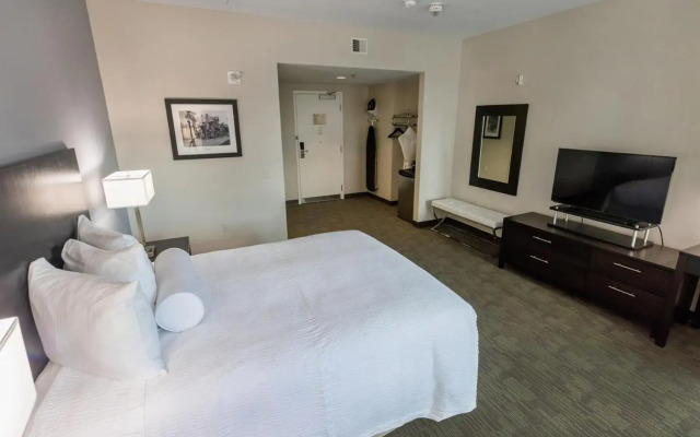 Kellogg Conference Hotel at Gallaudet University
