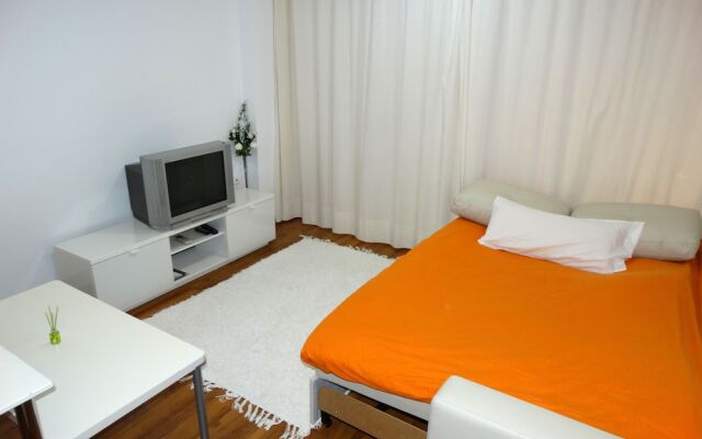 Laportilla Apartments by JITKey