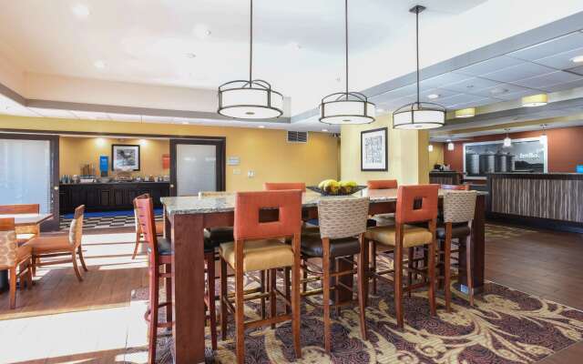 Hampton Inn Dry Ridge