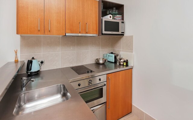 QV Waterfront Apartment - 749