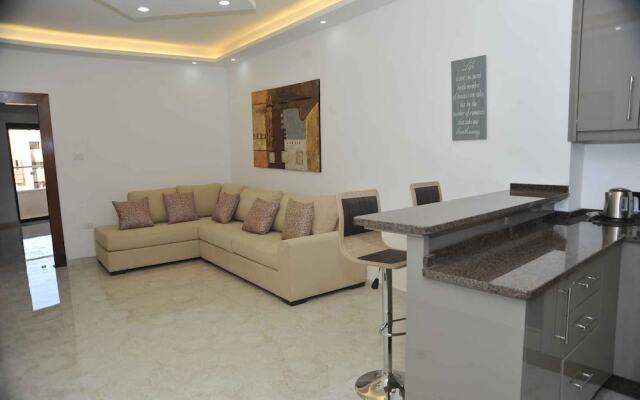 Amazing one Bedroom Apartment in Amman, Elwebdah 4