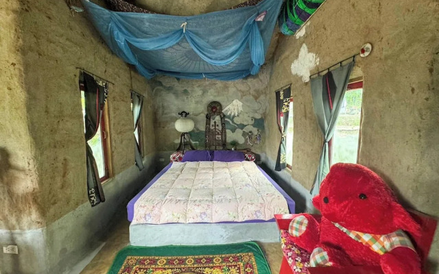 Clay House Chiang Mai By Alphatel