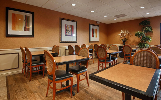Best Western Savannah Historic District