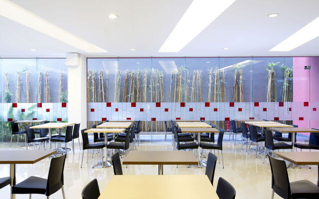 Amaris Hotel Pancoran