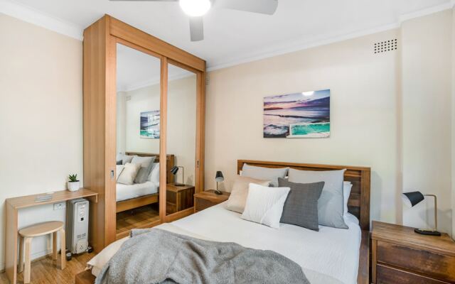 Bondi Beach Peach