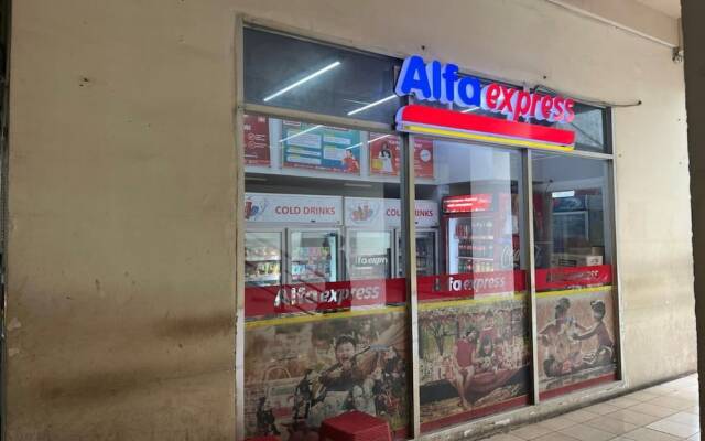 OYO 93424 Apartemen The Suite Metro By Salman