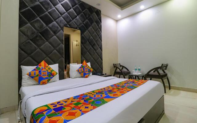Fabexpress Yug Villa