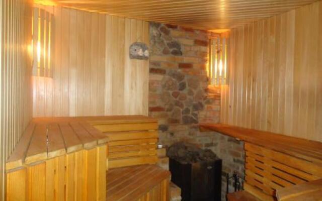 Family House Roja