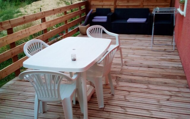 Apartment With One Bedroom In Donzere, With Shared Pool, Enclosed Garden And Wifi